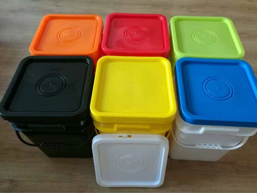 plastic pail-3